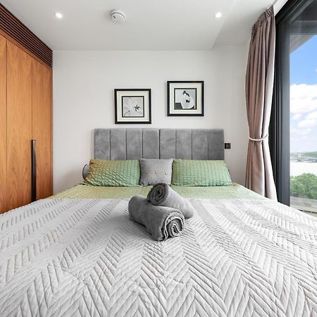 River Panorama Central London 2 Bedroom New Development エクステリア 写真
