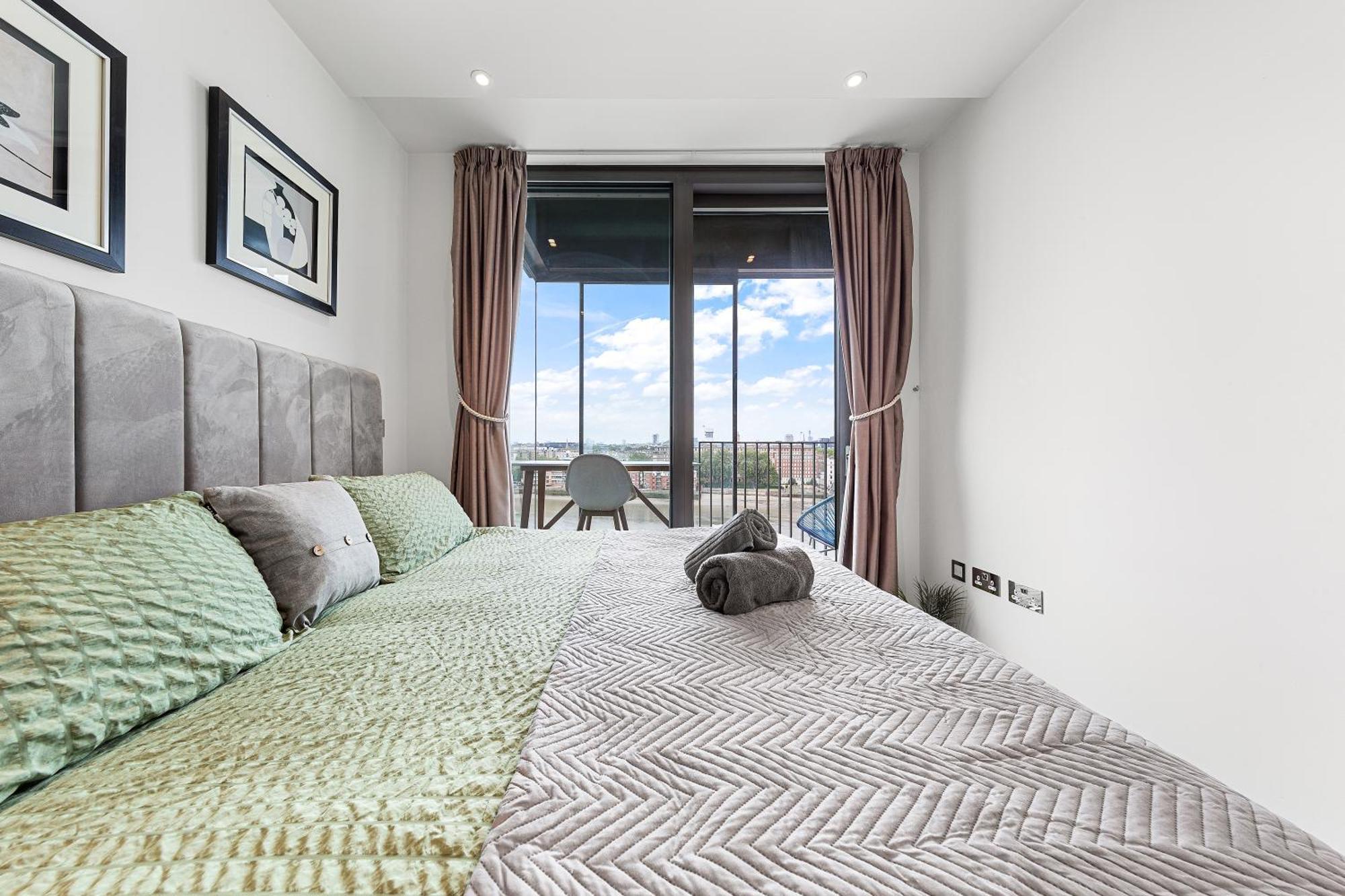 River Panorama Central London 2 Bedroom New Development エクステリア 写真