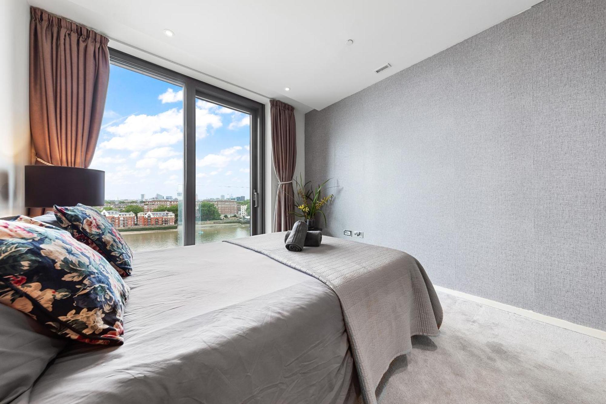 River Panorama Central London 2 Bedroom New Development エクステリア 写真