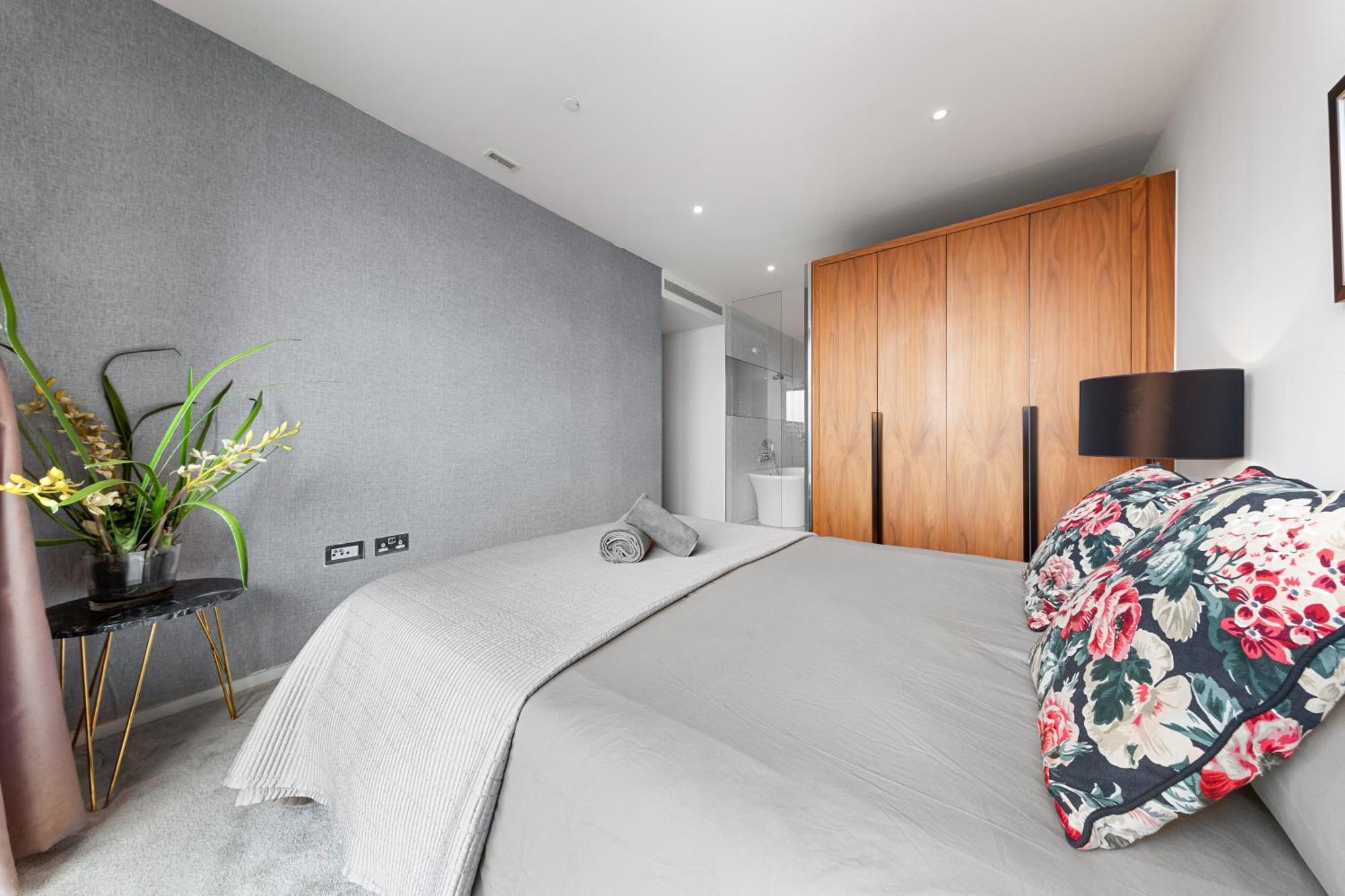 River Panorama Central London 2 Bedroom New Development エクステリア 写真